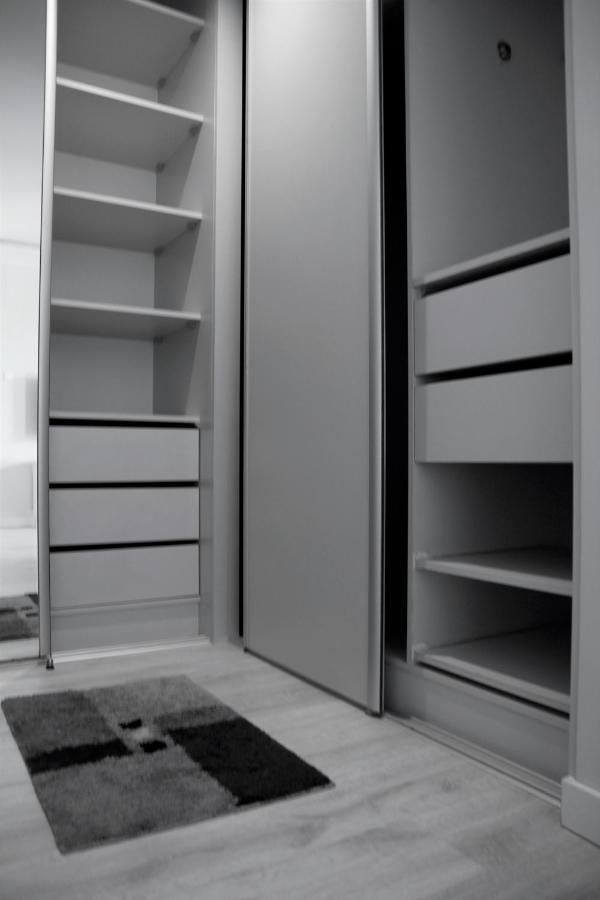 Apartament Tetris - Centrum Kielce Buitenkant foto